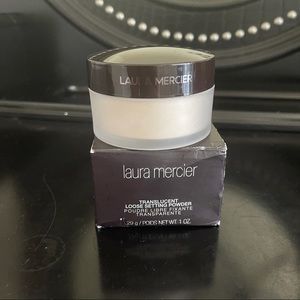 Laura Mercier Translucent Loose Setting Powder